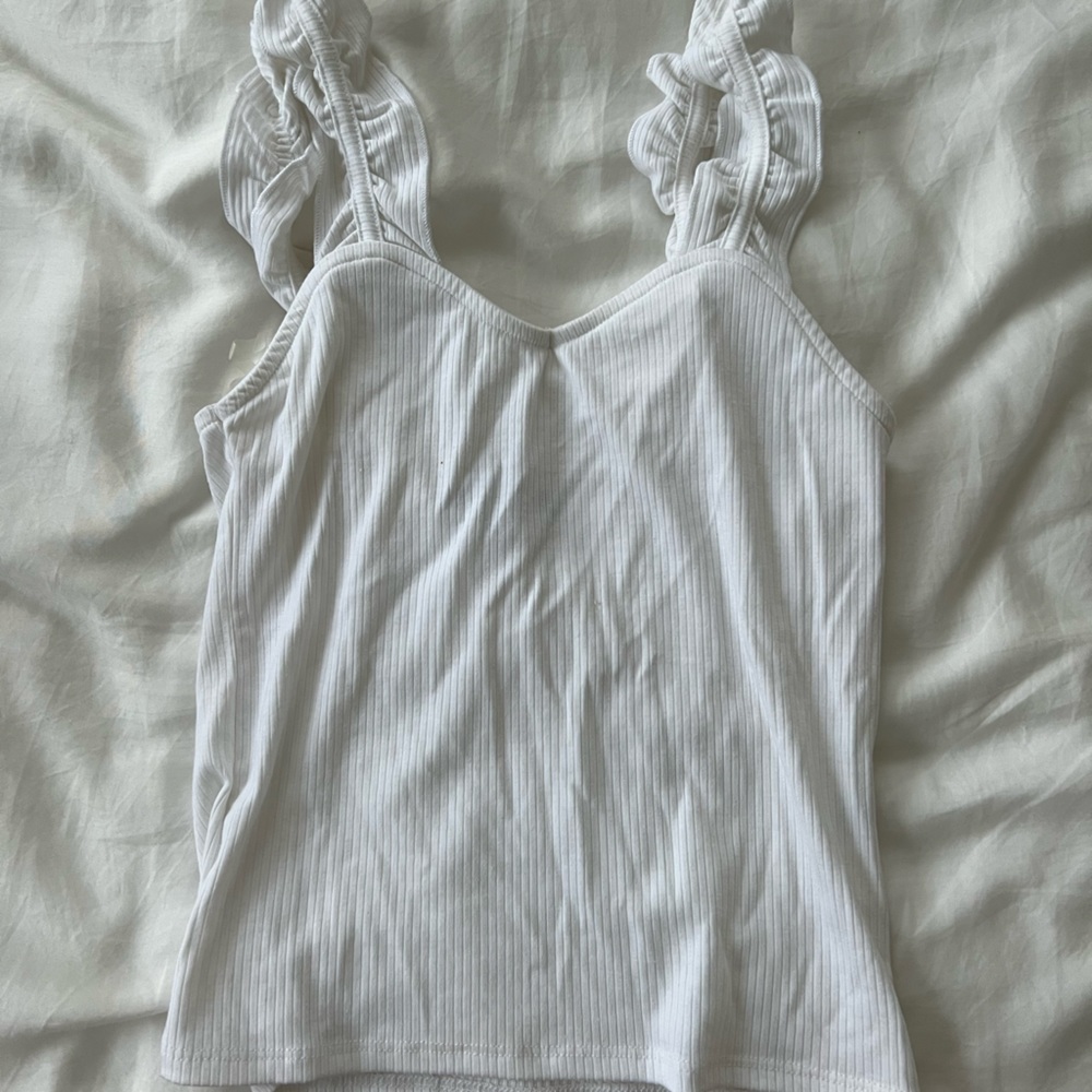 White ruffle sleeve tank